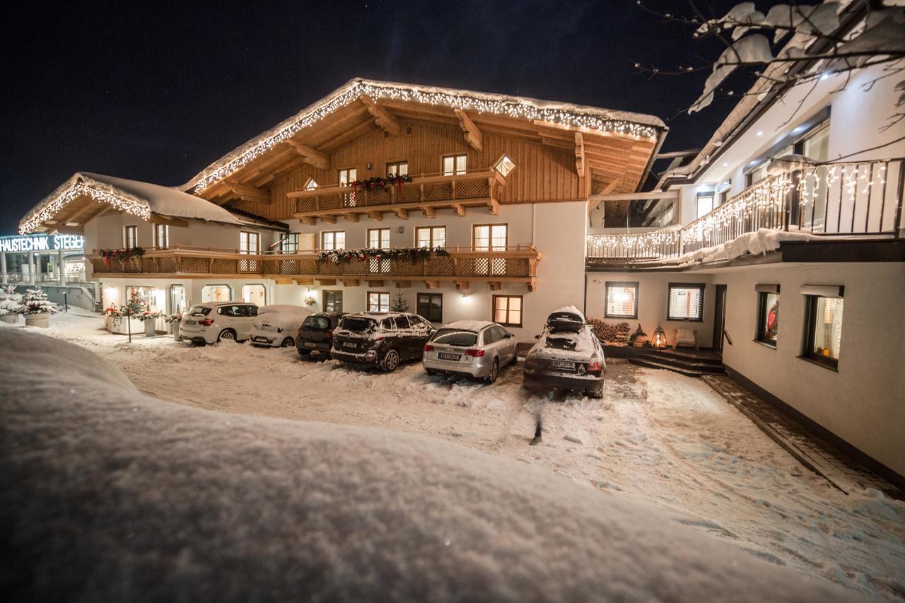 Aparthotel Steger Wagrain Exteriör bild